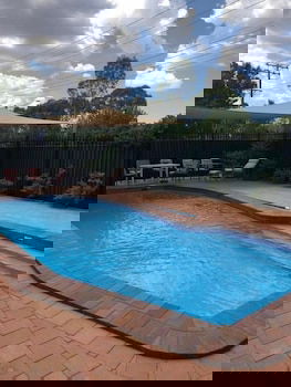 Forest Lodge Motor Inn & Restaurant - Schoolies Week Accommodation 6