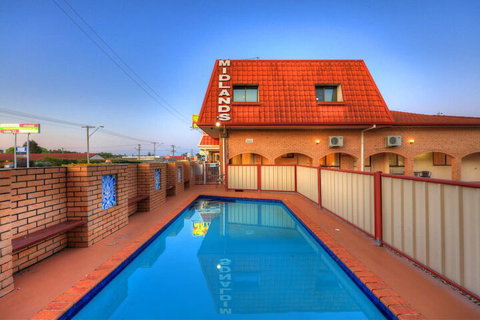 Midlands Motel - Schoolies Week Accommodation 3