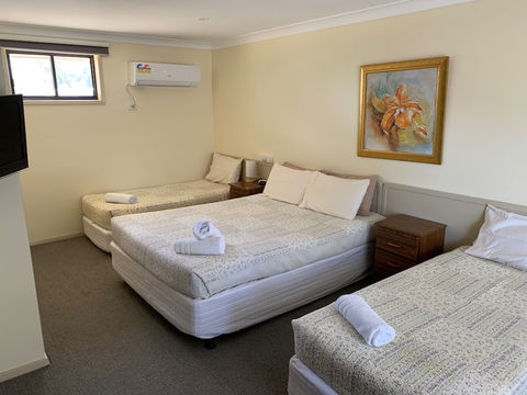 Woodmans Hill Motel - Schoolies Week Accommodation 1