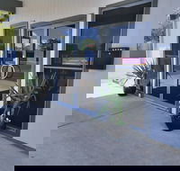 Oval Motel - Schoolies Week Accommodation