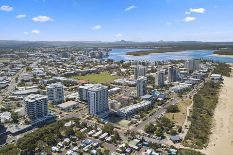 Burlington Holiday Apartments - Schoolies Week Accommodation 5