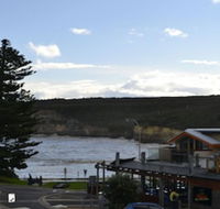 Loch Ard Motor Inn - Schoolies Week Accommodation