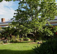 Holly Lane Mews - Schoolies Week Accommodation