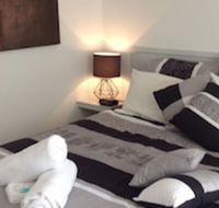 Farnboro Motel - Schoolies Week Accommodation