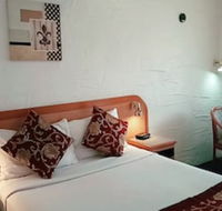 Espana Motel - Schoolies Week Accommodation