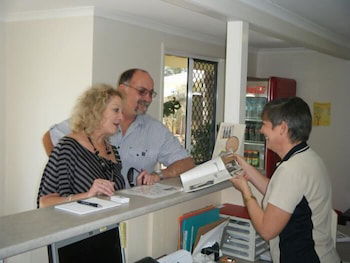 Pepper Tree Cabins - Schoolies Week Accommodation 3
