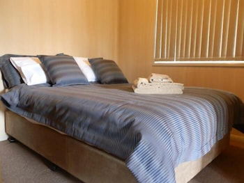 Pepper Tree Cabins - Schoolies Week Accommodation 5