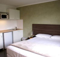 Mackay Motor Inn - Schoolies Week Accommodation