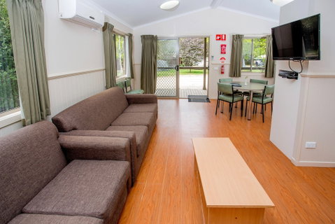 Big4 Ballarat Windmill Holiday Park - Schoolies Week Accommodation 6