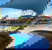 Tropic Coast Motel - Schoolies Week Accommodation