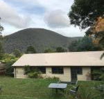 Warburton Holiday House - Schoolies Week Accommodation
