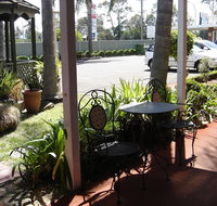 Avaleen Lodge Motor Inn