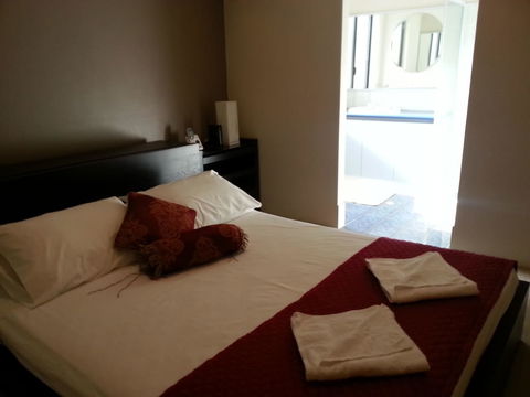 The Retreat - Schoolies Week Accommodation 5