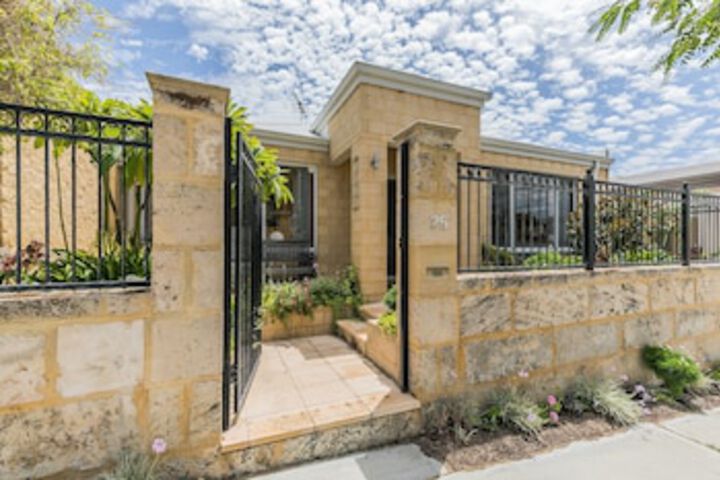  Schoolies Week Accommodation