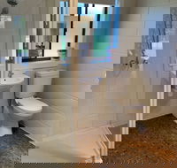 Willaway Motel Apartments - Schoolies Week Accommodation