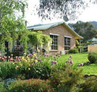 Halls on Falls Homestead - Schoolies Week Accommodation