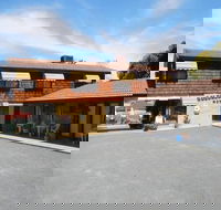 Young Goldrush Motel - Schoolies Week Accommodation