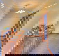 Ashdowns of Dover BB - Schoolies Week Accommodation