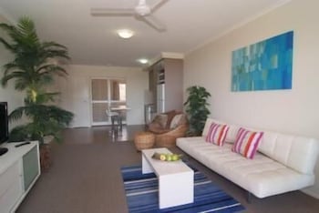 Airlie Central Apartments - Schoolies Week Accommodation 4