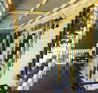 Charnwood Cottages - Schoolies Week Accommodation