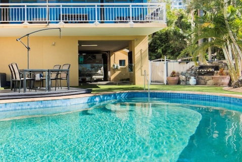 Coral Sea Vista Apartments - Schoolies Week Accommodation 4