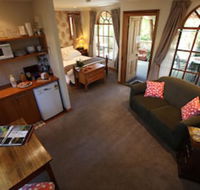 Amble at Hahndorf - Schoolies Week Accommodation