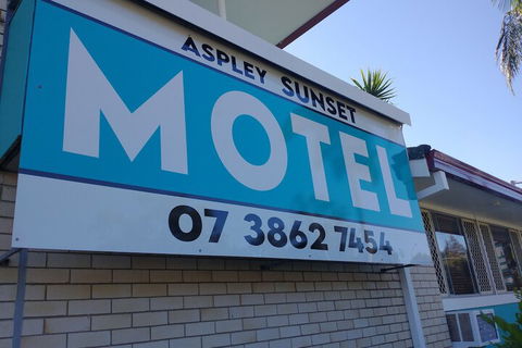 Aspley Sunset Motel - Schoolies Week Accommodation 4