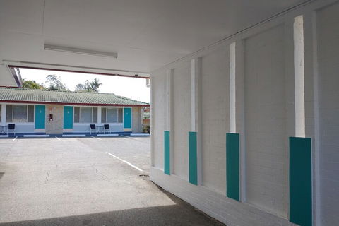 Aspley Sunset Motel - Schoolies Week Accommodation 2