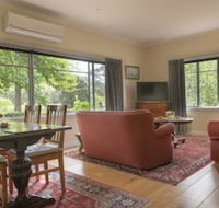 Glenlowren - Schoolies Week Accommodation