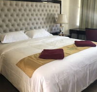 Inland Oasis Motel - Schoolies Week Accommodation