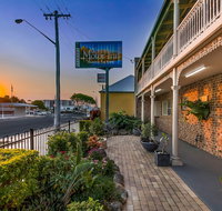 Richmond Motor Inn - Schoolies Week Accommodation