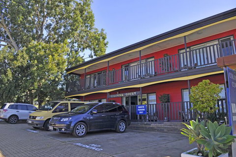 Colonial Court Beachfront Motel And Holiday Stay - Schoolies Week Accommodation 6