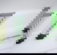 Morwell Hotel - Schoolies Week Accommodation