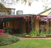 Willowlake Cottages - Schoolies Week Accommodation