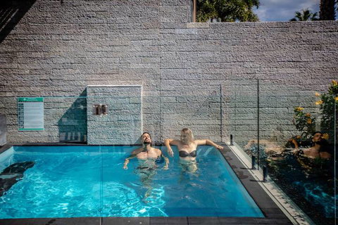 Mirage Whitsundays - Schoolies Week Accommodation 2