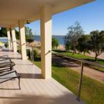 Lake Boga Waterfront Holiday House - Schoolies Week Accommodation 0