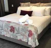 Young Federation Motor Inn - Schoolies Week Accommodation