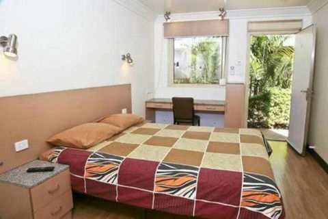 Karratha Motel - Schoolies Week Accommodation 1