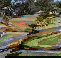 Victor Harbor Holiday  Cabin Park - Schoolies Week Accommodation