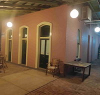 Bourke Apartments - Schoolies Week Accommodation