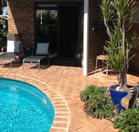Nautilus Retreat - Schoolies Week Accommodation