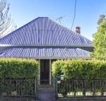 The Grey House - Schoolies Week Accommodation