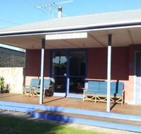 Anglesea Backpackers - Schoolies Week Accommodation