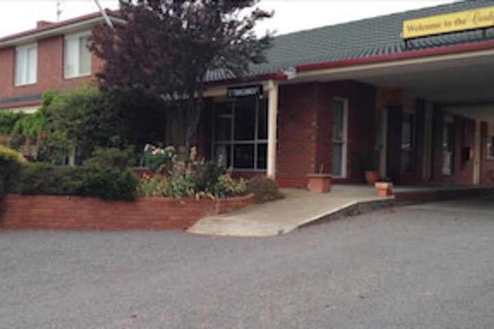 Cardigan Village VIC Schoolies Week Accommodation