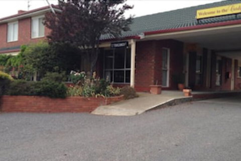 Cardigan Lodge Motel - Schoolies Week Accommodation 0
