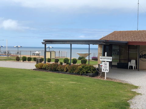 Stansbury Holiday Motel - Schoolies Week Accommodation 1