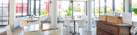 Mermaid Beach Tavern - Schoolies Week Accommodation 0