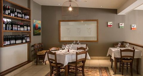 Royal Hotel Bowral - Schoolies Week Accommodation 2