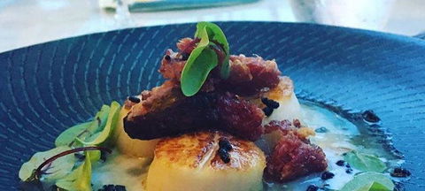 Q Dining - Schoolies Week Accommodation 0