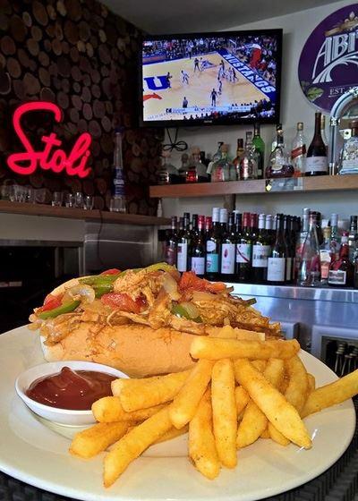 The Smoke BBQ - Schoolies Week Accommodation 7